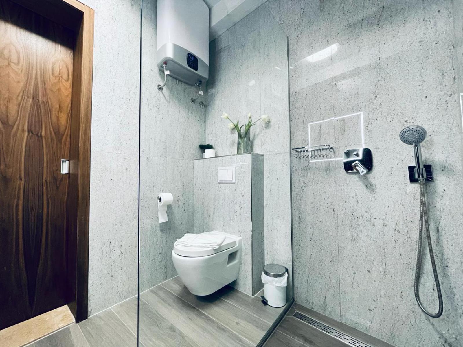 Fazana City Rooms With Free Parking Exterior photo